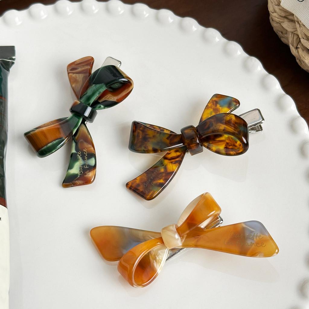 Chic Retro Acetate Hair Clips Featuring Bow Design For Effortless Style And Comfort