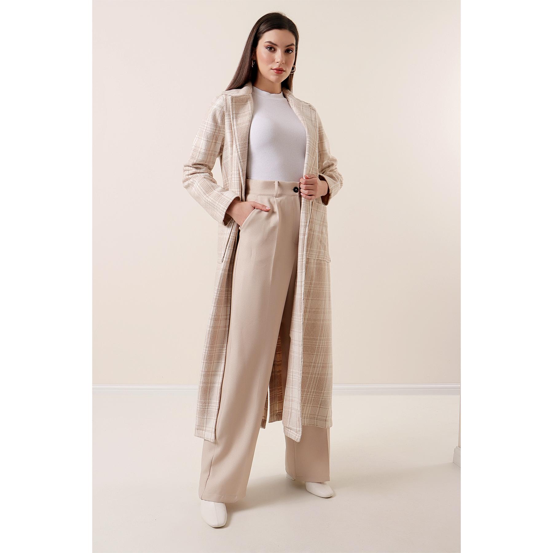 

Клетчатое пальто на подкладке с поясом и карманом-мешком