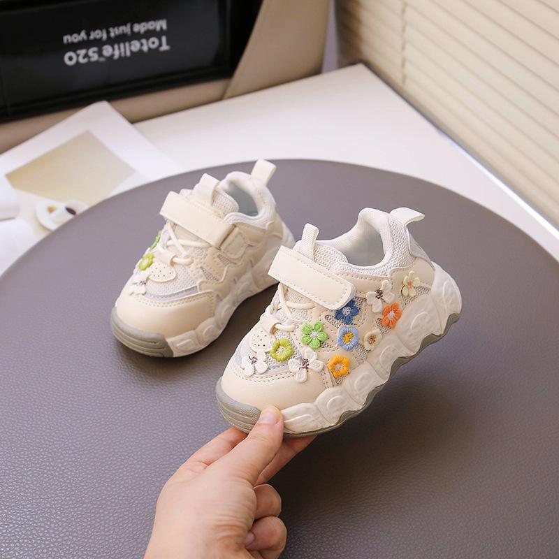 Girls sports shoes 2025 new spring and summer children's shoes girls fashion mesh breathable casual shoes embroidery flowers