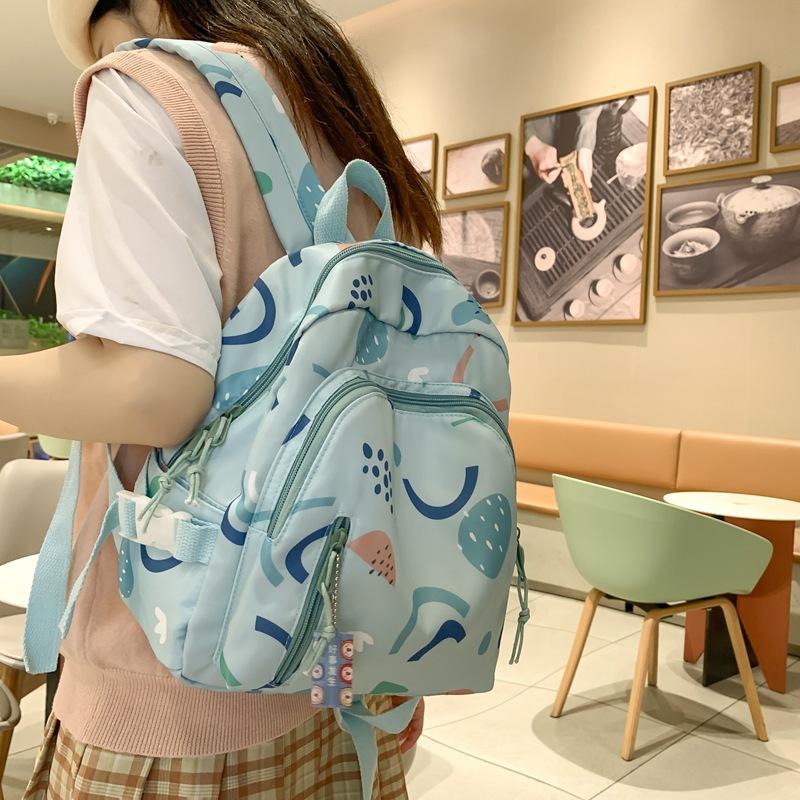 Korean version of cute medium backpack lightweight student backpack summer new small shopping girl backpack