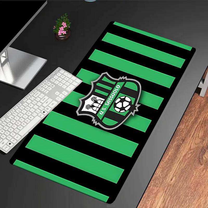 Sassuolo Football Crest Design Mouse Pad, Rubber Base, Mouse Pad for Gamers and Office Use, Gaming Desk , Easy To Clean Mat Christmas fan gifts