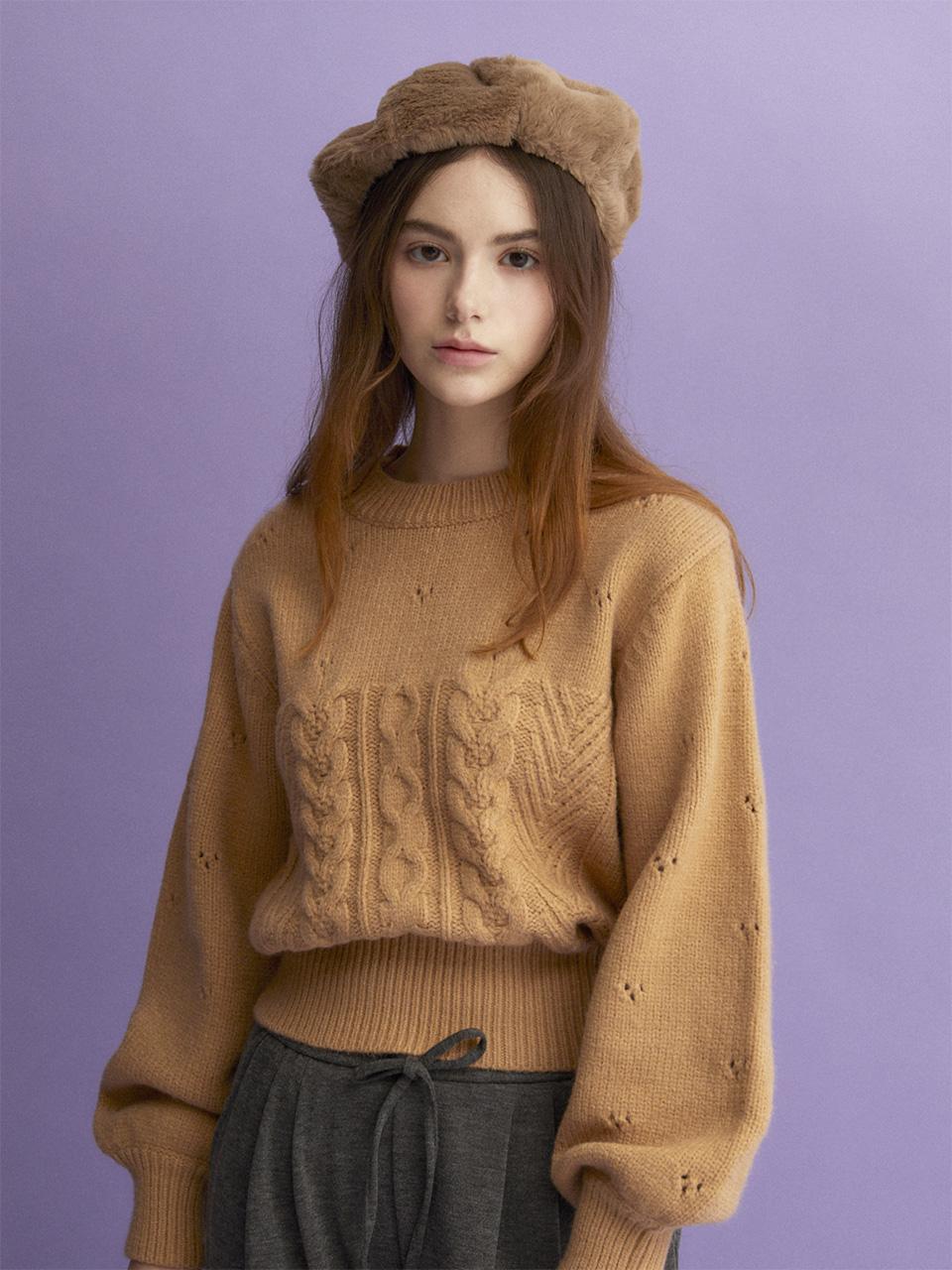 Cool Kitten Cable Knit (Camel) Free
