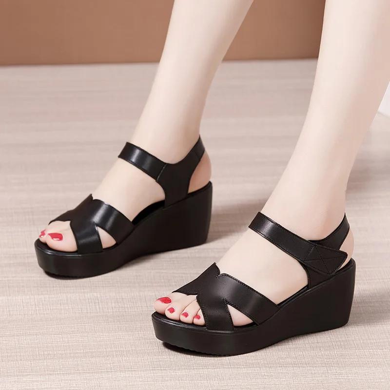 Small Plus Size 33-43 Soft Leather Shoes Women Med Heels Wedges Sandals 2025 Summer Thick Platform Sandals Office Beach Mom