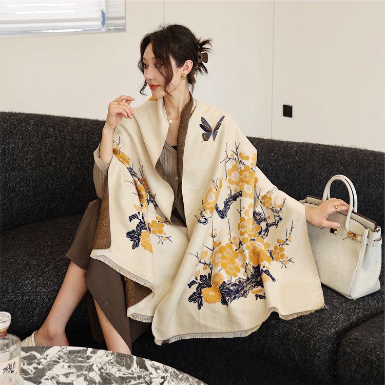Yiwang Jiangnan Imitation Cashmere Jacquard Scarf - High-End Retro Shawl for Autumn/Winter