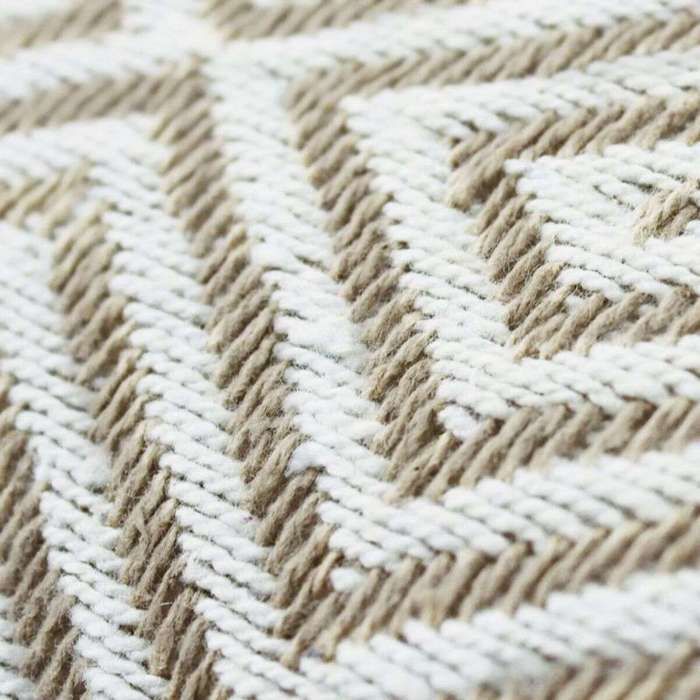 Ethnic Cushion Ikat Pattern White and Beige 60x40