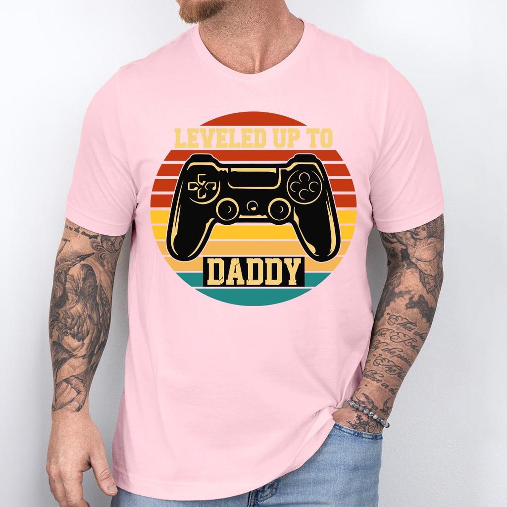 2026 Summer Leveled Up To Daddy Shirt Funny Gaming Dad Shirt Video Game Lover Tee New Daddy Sweater Fathers Day Shirt