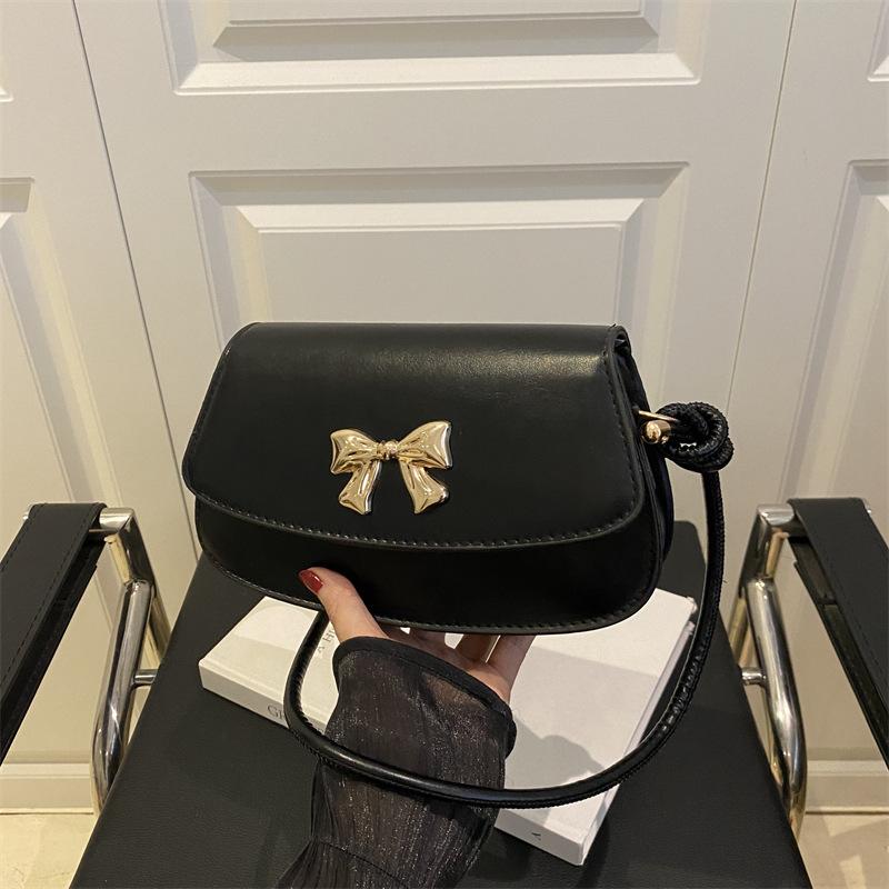 Underarm Bag Women's 2025 Spring New Trendy High-value Fashion Versatile Shoulder Messenger Bag Bow Saddle Bag