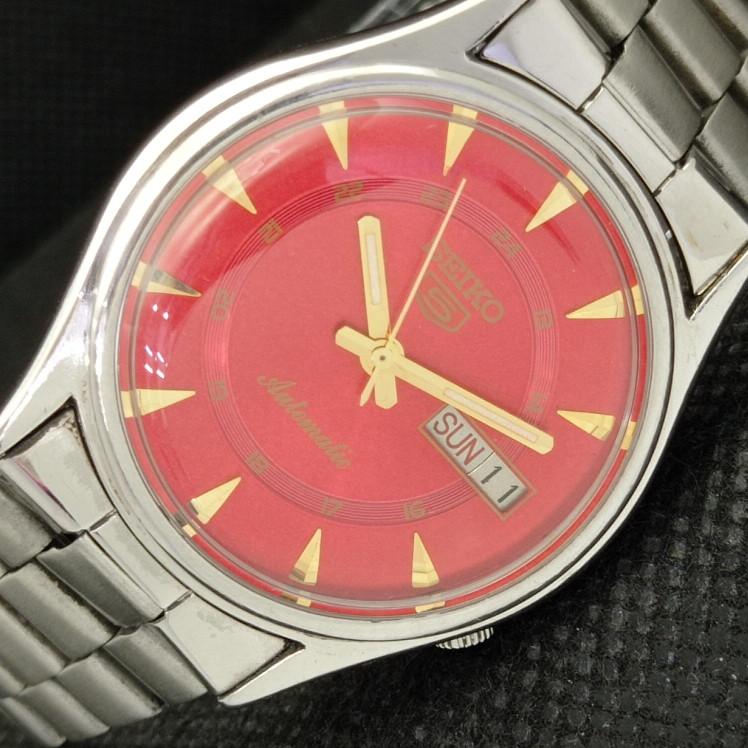 

Б/У винтажные часы SEIKO 5 AUTOMATIC 7019A JAPAN MENS D/D RED 608g-a316324-9 SKU608g-a316324