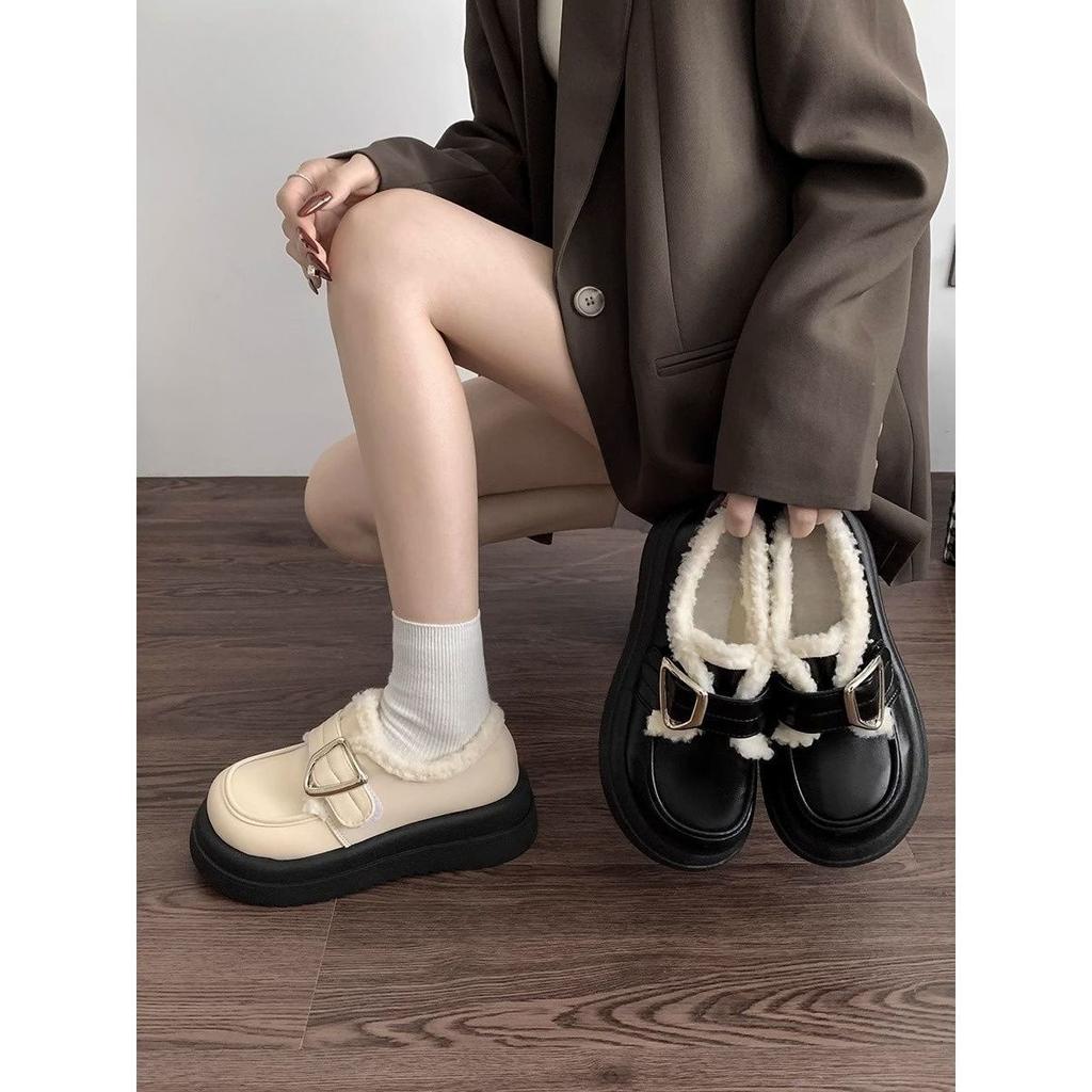 Black velvet retro British style small leather shoes women's 2025 new autumn and winter platform heightening loafers ins tide