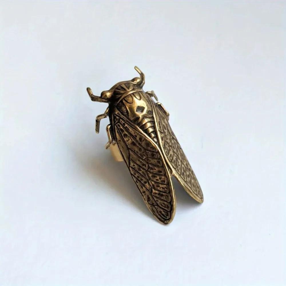Stylish Cool Big Cicada Ring, Perfect Gift for A Girl's Birthday, Christmas, and Anniversaries