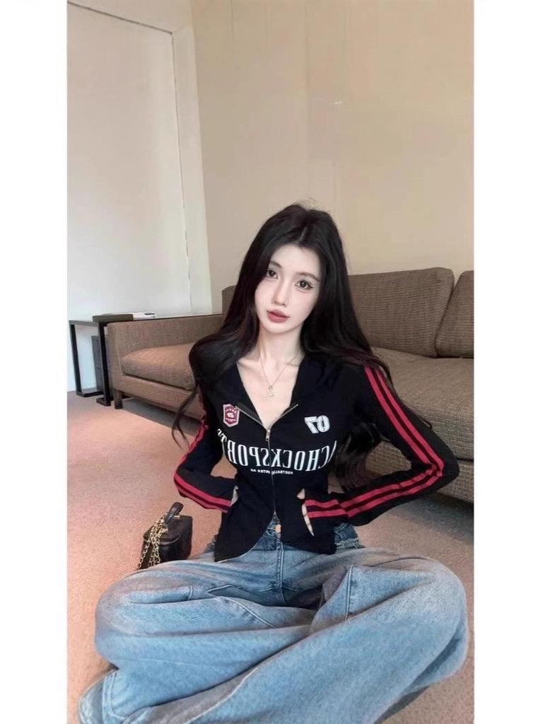 American Spicy Girl Style Hooded Jacket: Women's Slim Fit, Chic Letter Print Zipper Top for Autumn/Winter