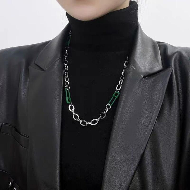 Green Pin Necklace Women's and Men's Trendy New Hip Hop Cold Wind Niche Sweater Sweater Chain Accessories
