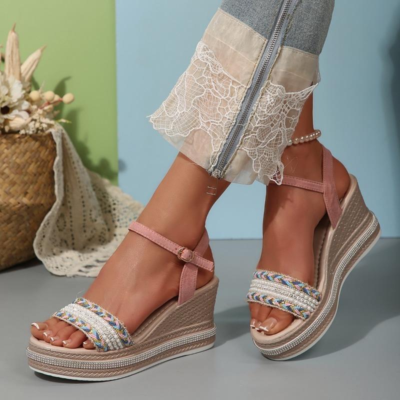 New Style of Versatile Wedge Heel Shoes Rhinestone Shoes and Thick-soled Sponge Sandals