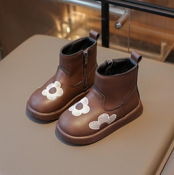 Mädchen Bestickte Stiefel Warme Winterstiefel für Kinder Dicke Sohle Süße Kinder Lässige Prinzessin Baumwollstiefel Rutschfest Vielseitig
