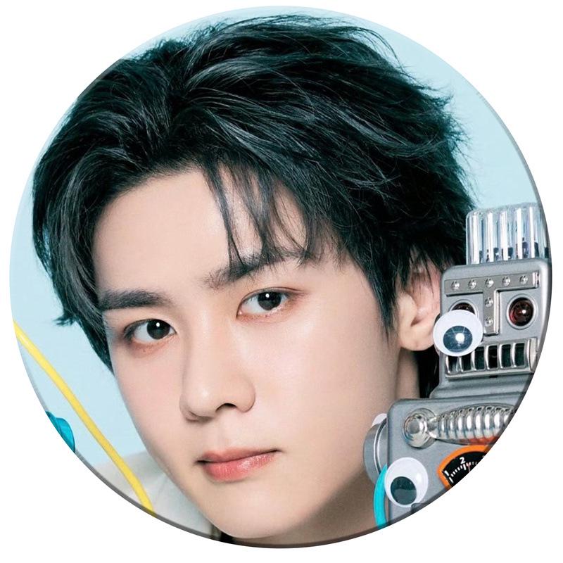 WAYV 2025 Calendar Mirror Keychain Pendant and Tinplate Star Badges Set Badge