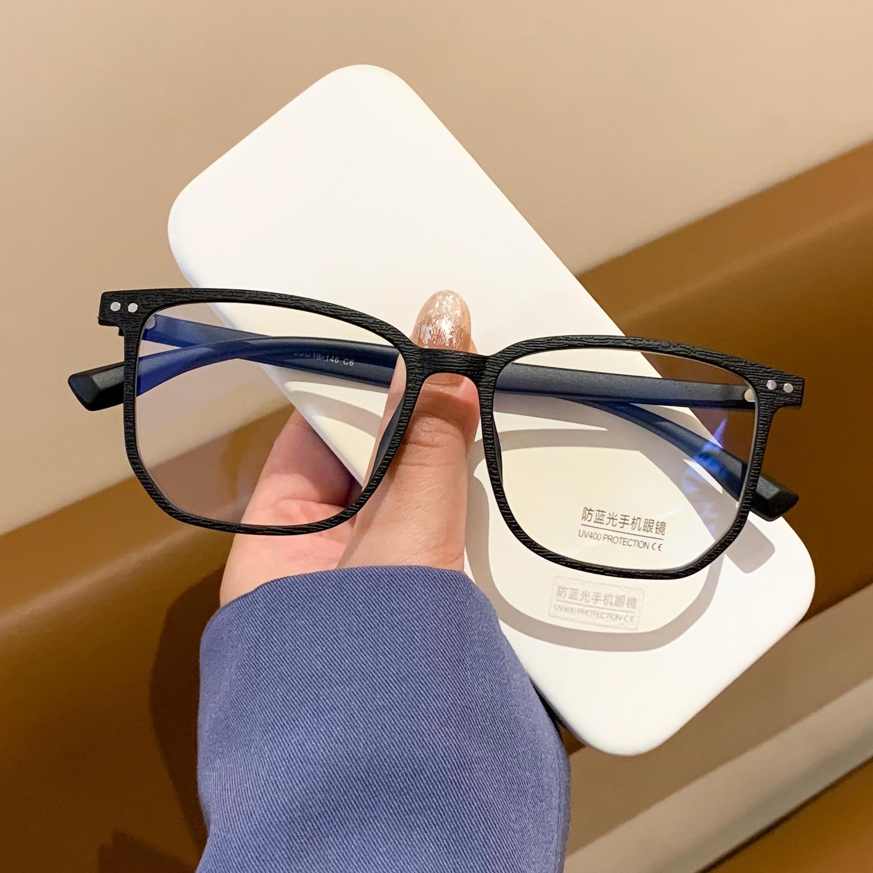 Мужские и женские законченные очки для близорукости — фото 4