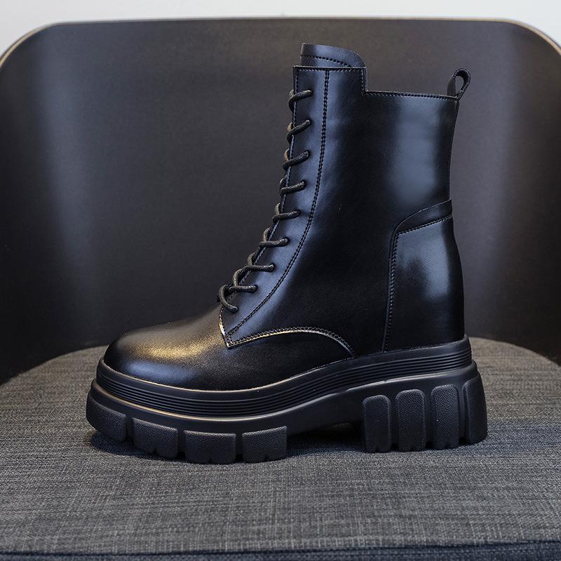 

Женские ботинки Мартина новые весна-осень 2025 бархатные на толстой подошве средней длины ботильоны в британском стиле маленькие ботинки 8 см 40