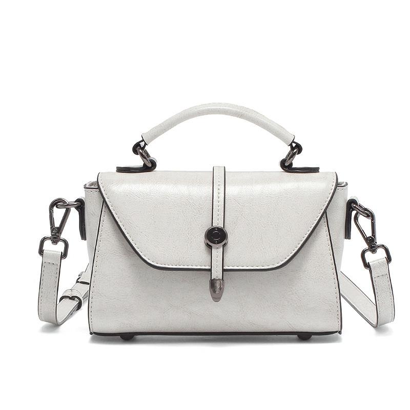 Retro leather bag women's new handbag niche design versatile shoulder messenger bag