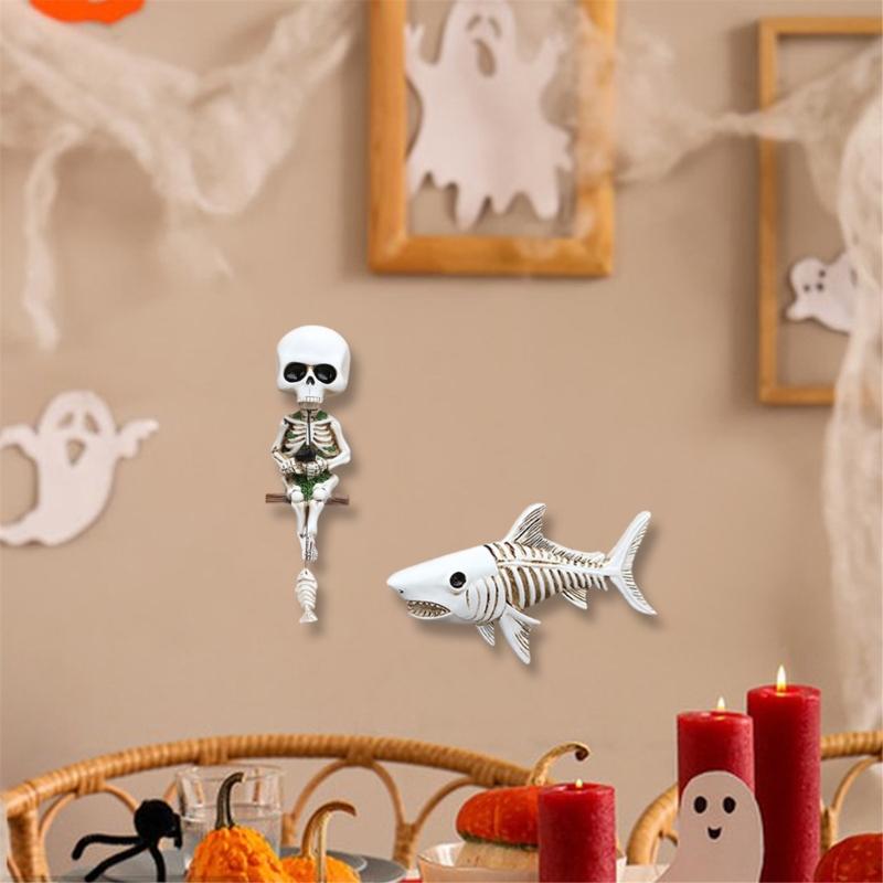 Pack Of 2 Skeleton Angler Shark Figurines Resins Ornaments Wall Mounted Gothic Decors For Interior Or Fish Tanks Theme