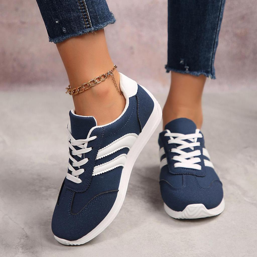 Damen Klassische Mode-Sneaker - Grüne Freizeit-Sneaker mit weißen Schnürsenkeln, Bequeme Slipper für alle Jahreszeiten, Lässiges Schuhwerk Geometrisch