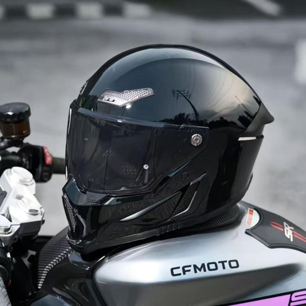 Flagship Store Selling Full Face Motorcycle Helmet DOT and ECE Certified with Silver Lenses Anti-Scratch for Man Woman Riding