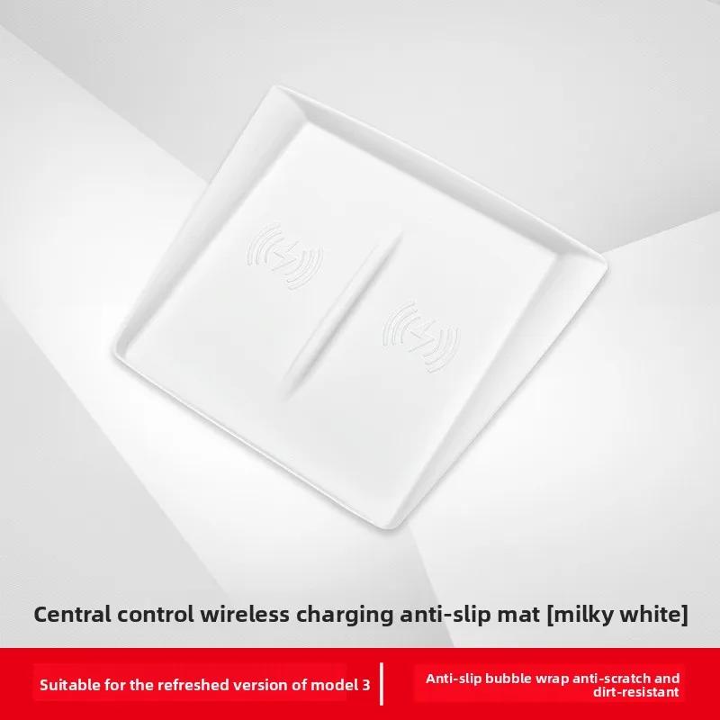 Autocollant de Voiture Pour Tesla Model 3 Y Juniper Highland 2023-2025 Rafraîchi Chargeur Sans Fil Pad en Silicone Console Centrale de Voiture Pad Antidérapant Voiture