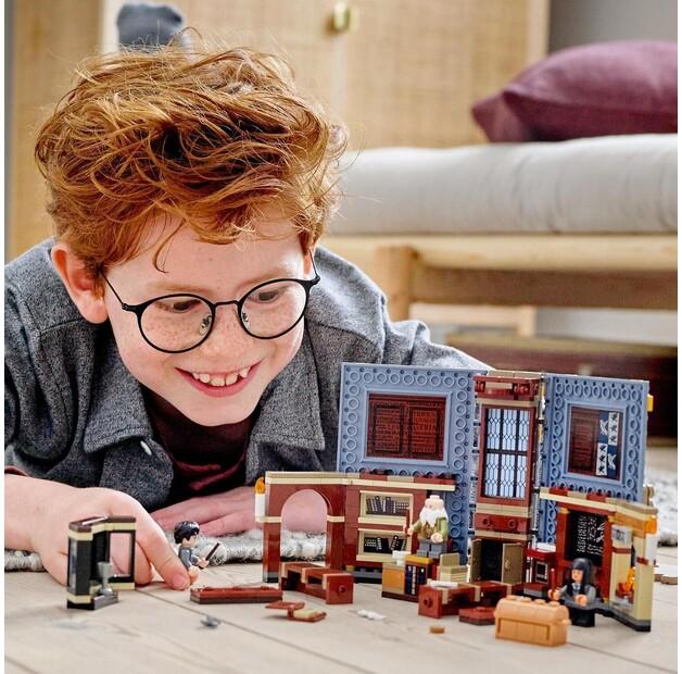 LEGO Harry Potter 76385 Hogwarts Moments: Class of Spells and Charms