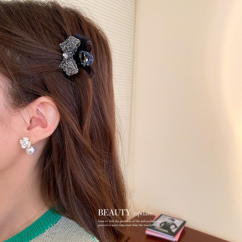 French retro pearl flower bow small grab clip simple bangs broken hair shark hairpin sweet temperament hair accessories