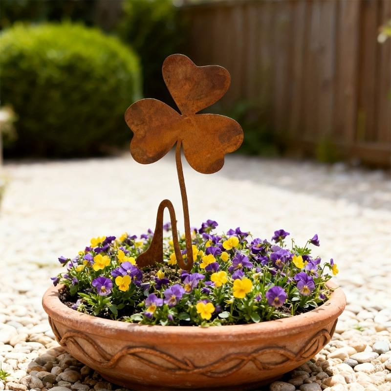 2pcs Artistic Three Leaf Shape Lawn Ornaments Garden Insert Signs For Gardens Patios And Balconies