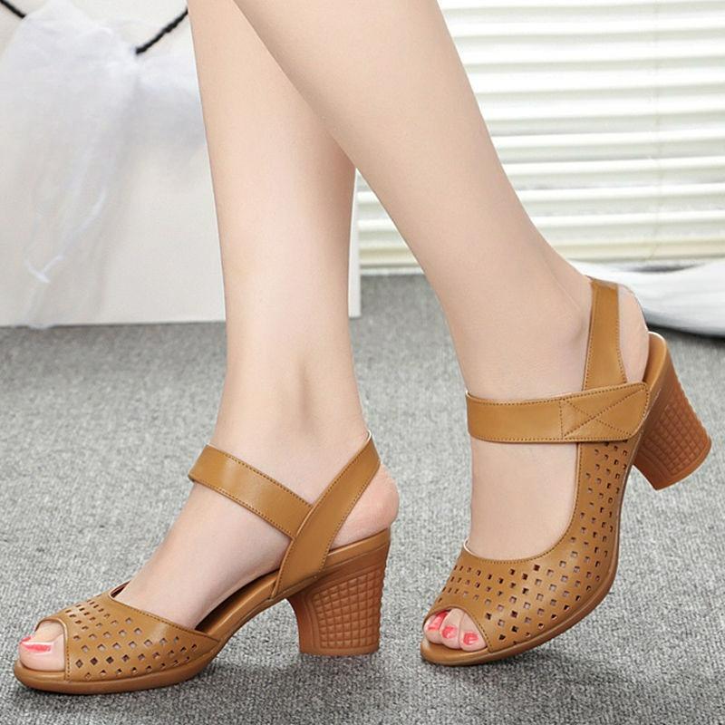 Женские босоножки для мам на толстом каблуке с вырезами на липучках Ретро Простые Сандалии с открытым носом Большого размера 41 жёлтый 1680₽