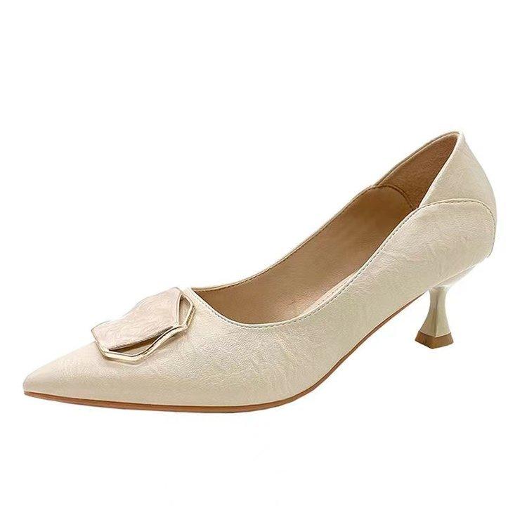 Pointed High Heels Design Sense Niche Temperament Celebrity Middle Heel Not Tired Feet Four Seasons Single Shoes Women 2025 New Soft Leather