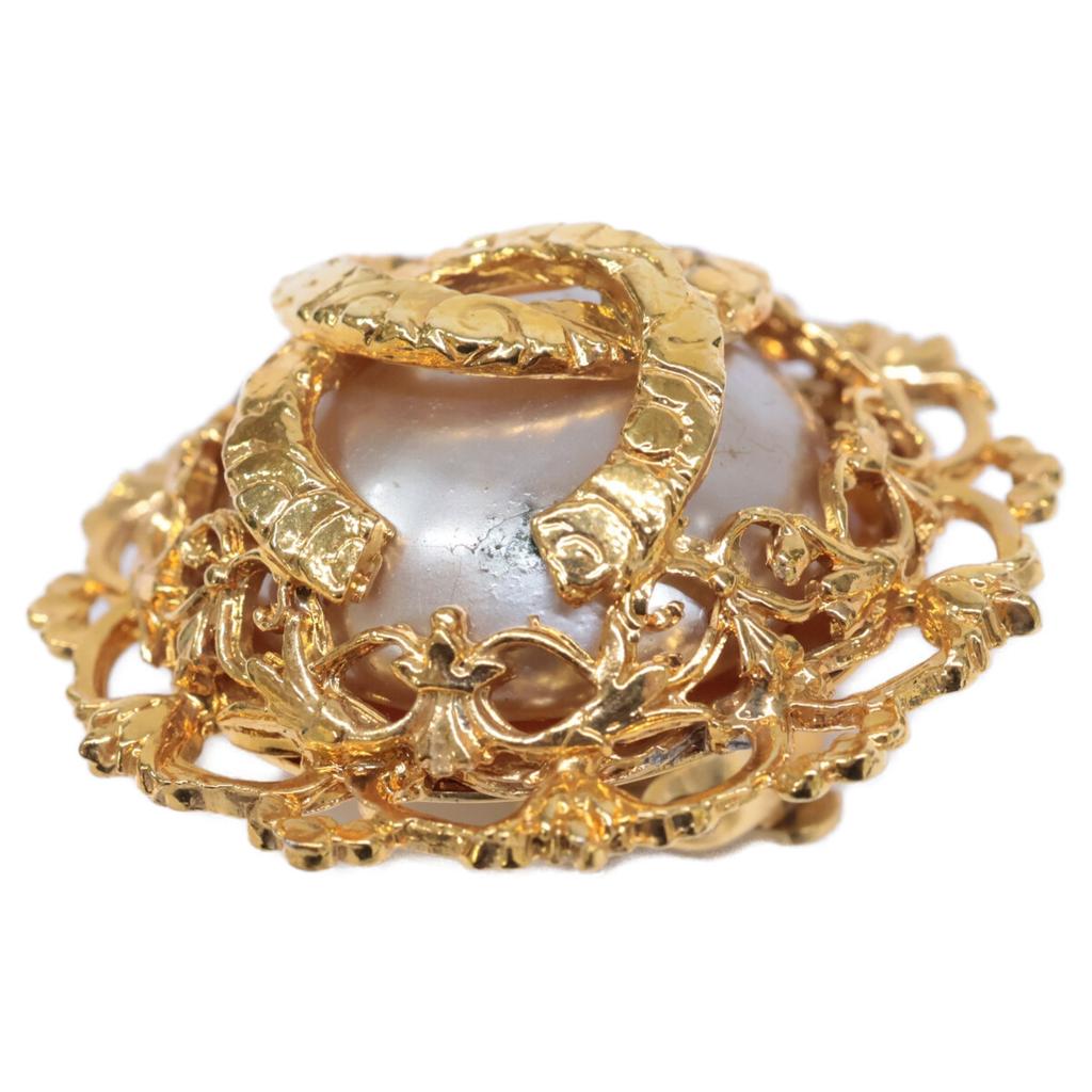 CHANEL 2 9 Vintage CC Logos Faux Baroque Pearl Lava Earring goldUsed