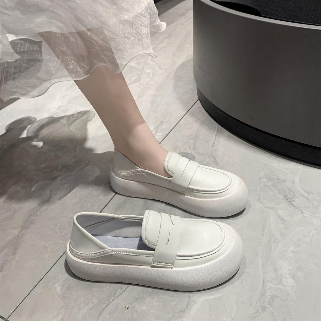 Lässige tägliche Schwesternschuhe 2025 Frühling und Herbst Ein-Pedal weiche Sohle keine müden Füße bequeme Plateau-Einzelschuhe Damen