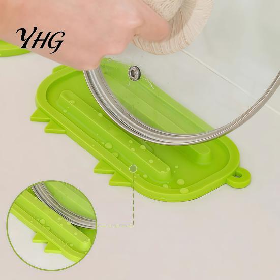 Multi Purpose Kitchen Organizer Silicone Pot Lid Holder, Cute Pig Shaped, Non Slip Heat Resistant Mat Non-slip Spatula Rest with Drain Grooves,