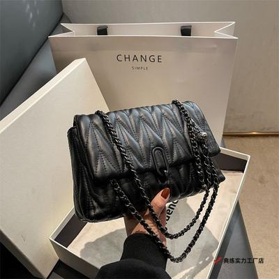 Korean Diamond Chain Bag Women's New Trendy Fashion Underarm Bag Versatile Large-capacity Messenger Bag Tote Bag