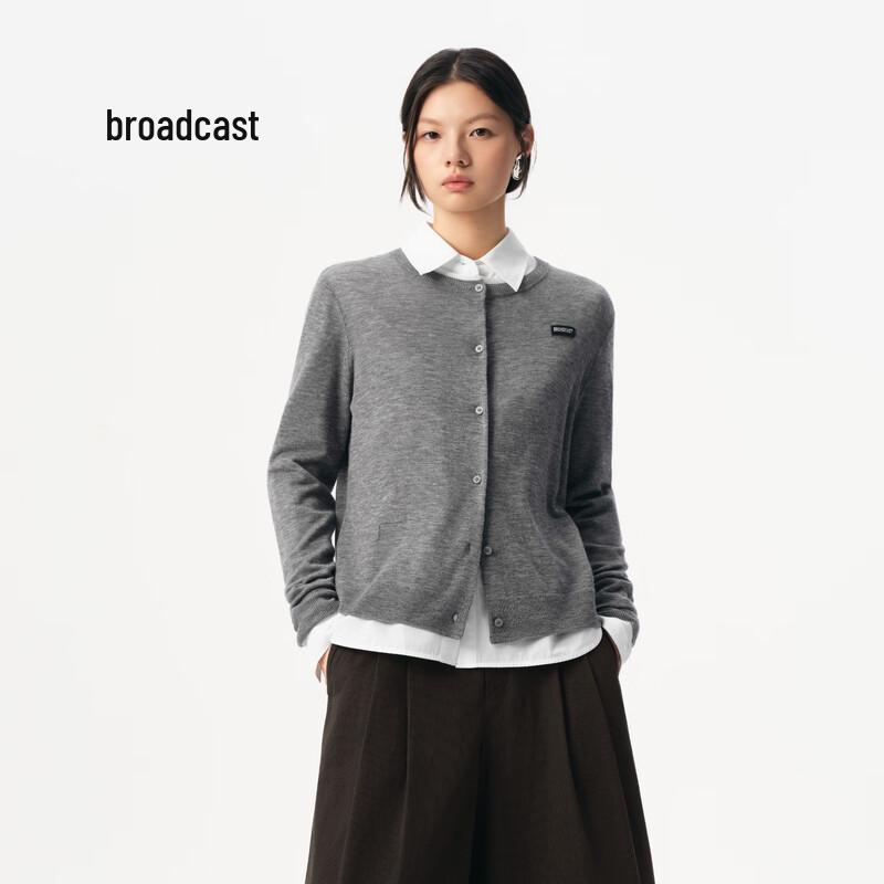 Women's Round Neck Long Sleeve Wool Knit Cardigan