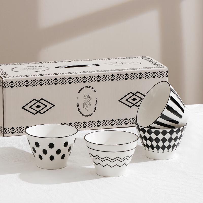 Yu Yi Angel Polka Dot Ceramic Bowl and Spoon Set