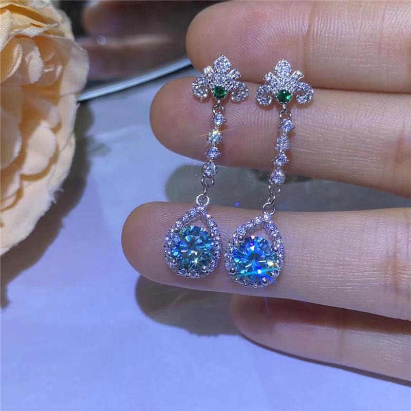 Green Moissanite Four-Prong Stud Earrings in 18K Gold - Minimalist Colorful Design. 2ct Moissanite Earrings
