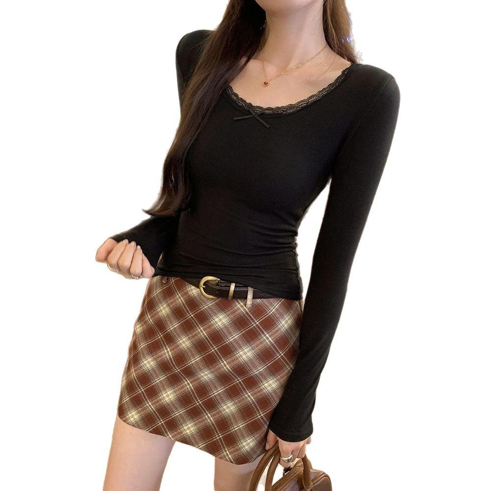 French Chic Lace Long Sleeve T-Shirt: Sweet, Cool, Spicy Collarbone Style, and Waist-Showing Korean Women's Autumn/Winter Top