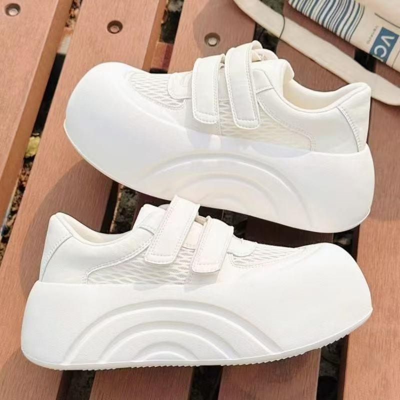 Casual Shoes Women's Mesh Breathable Thick-soled White Shoes Women's Height Increase Autumn New Round Head Lightweight Board Shoes