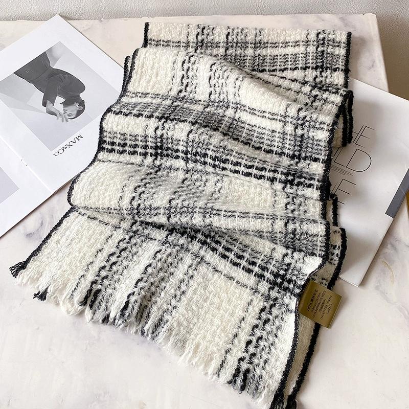 High-End 100% Wool Knitted Scarf Pashmina Winter Warm Scarf Shawl Black And White Plaid Women Cashmere Scarf With Tassel