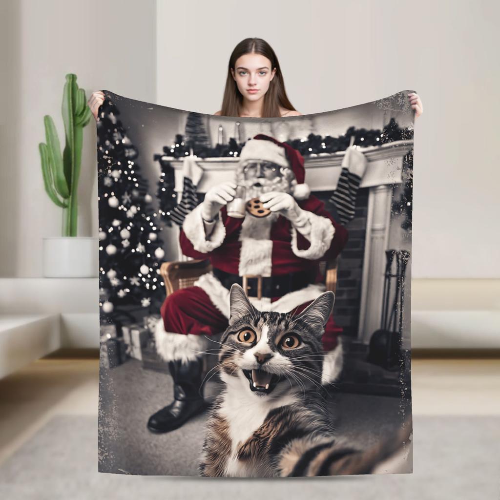 Cat Selfie with Santa Flannel Blanket Winter Soft Durable Bedding Throws for Child Living Room Pattern Bedspread Sofa Bed Cover