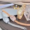 Luxury Women Full Rhinestones Quartz Bracelet Watch Suitable for Daily Clothing Matching As A Gift for Friends Mothers Wife