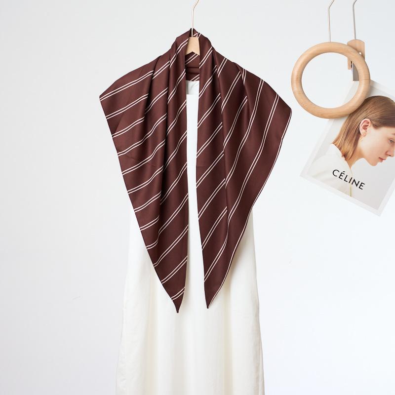 New fashion retro versatile striped triangle scarf women's fashion wear scarf old money style wear accessories silk scarf