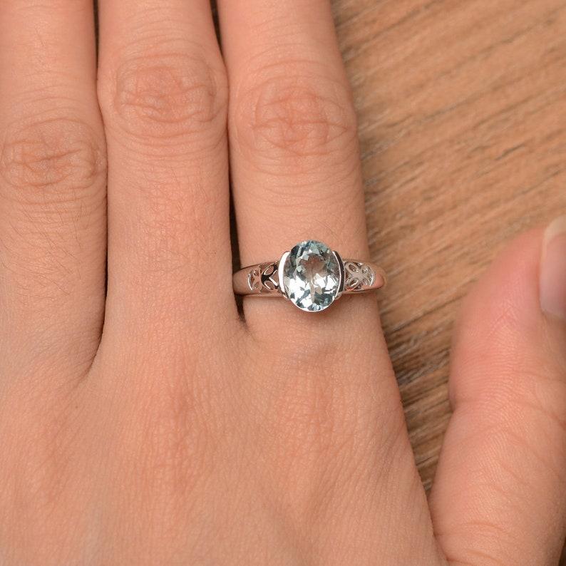 Damen Blauer Aquamarin Edelsteinring Ovalschliff 925 Sterlingsilber März Geburtsstein Versprechen Hochzeitstag Trage-Ring