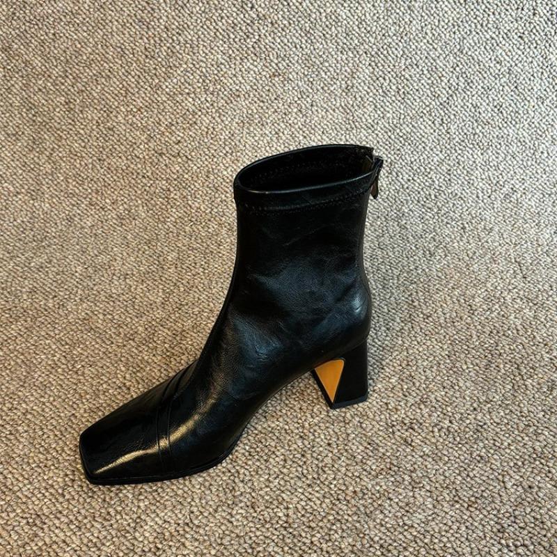 

Темпераментный первый слой овчины заостренный носок тонкий каблук тонкие ботильоны короткие ботинки женские задняя молния тонкие высокие каблуки ботинки Мартин 39 чёрный