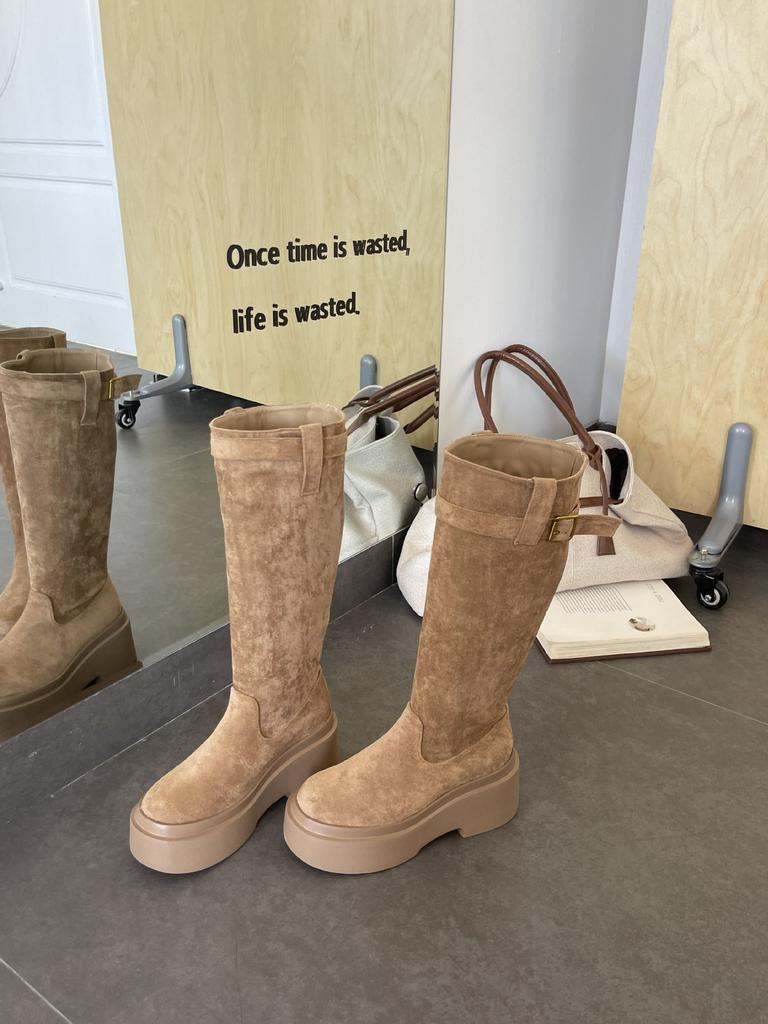 2025 nouveau style britannique semelles épaisses rehaussées grande circonférence de tige deux portés tube moyen et long mais bottes hauteur genou