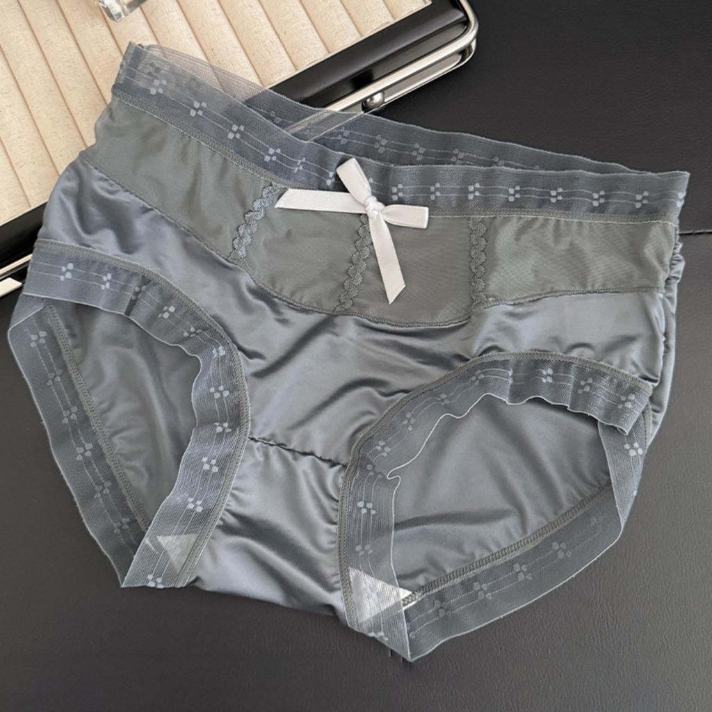 Girls Spring and Summer New Lace Comfortable In Waist Triangle Briefs