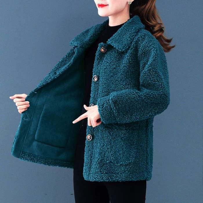 Stylish Lamb Wool-Like Thickened Coat for Middle-Aged and Elderly Women (Ages 50-60)