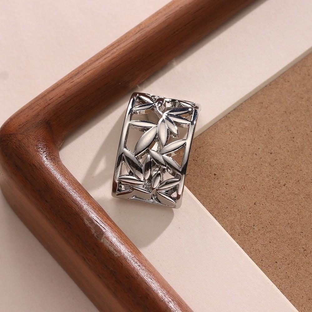 Zinc Zinc Zinc Alloy Metal Scarves Buckle Ring Arc Shape Scarves Brooches Decoration